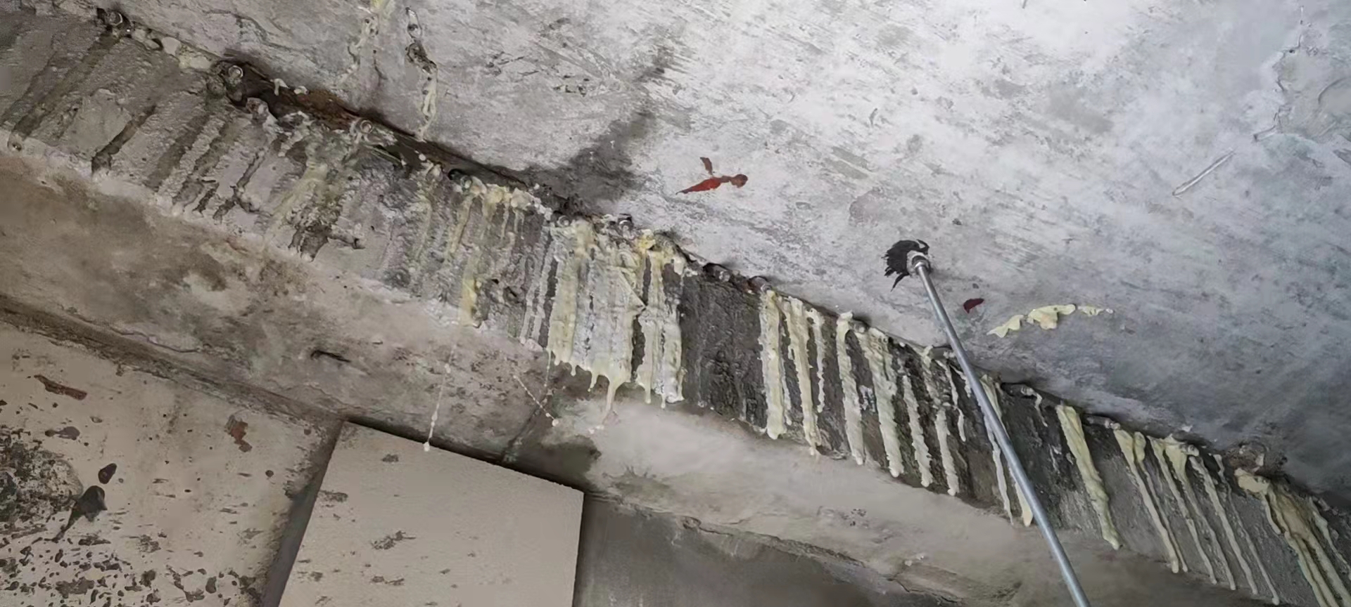 蕉城钢筋混凝土梁裂缝的分析与处理